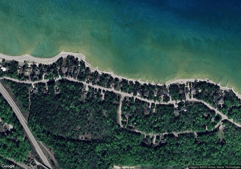 6885 9 Mile Pointe Dr, Charlevoix, MI 49720 - photo 1