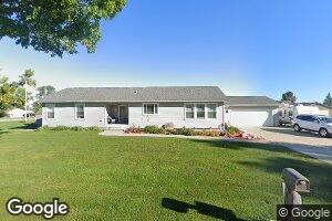 614 Main St, Palo, IA 52324