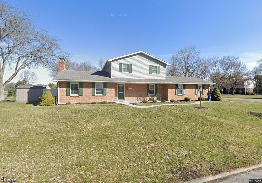 1102 Inverness Dr, Findlay, OH 45840 - photo 1