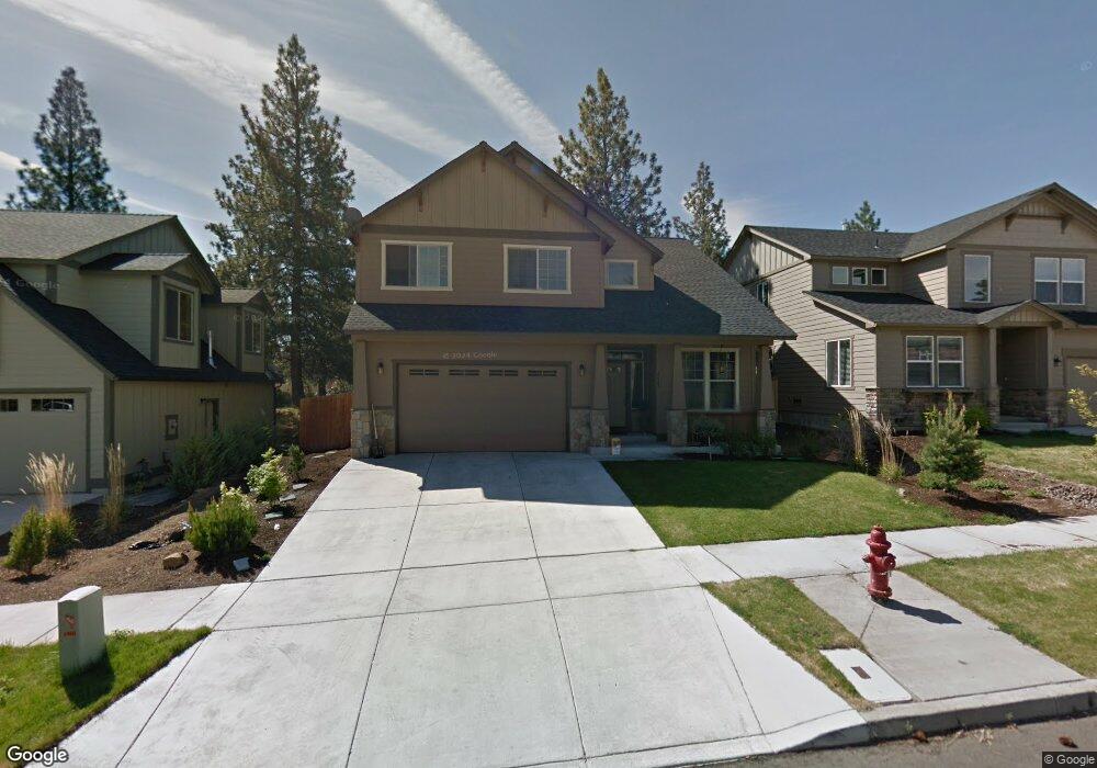 19609 Hollygrape St, Bend, OR 97702 - photo 1