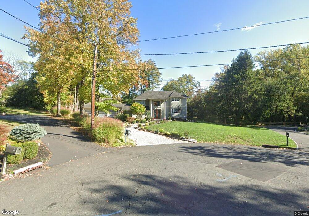 5 Tempe Ct, Scotch Plains, NJ 07076 - photo 1