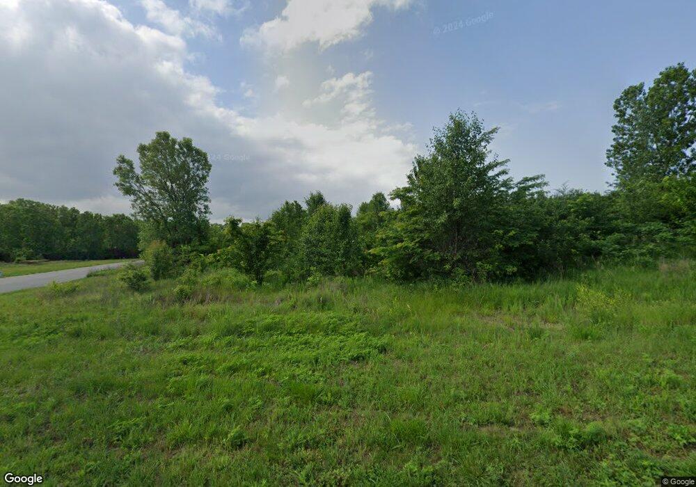 6321 SW 46th St, Topeka, KS 66610 - photo 1