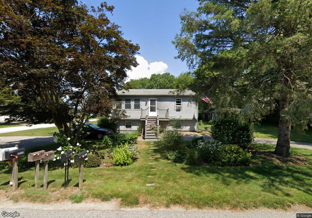 124 Frigate St, Jamestown, RI 02835 - photo 1