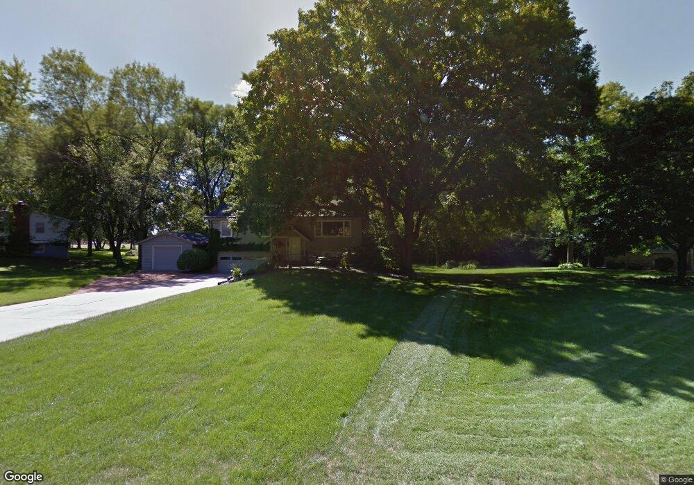 1809 Howard Ave, Maple Plain, MN 55359 - photo 1