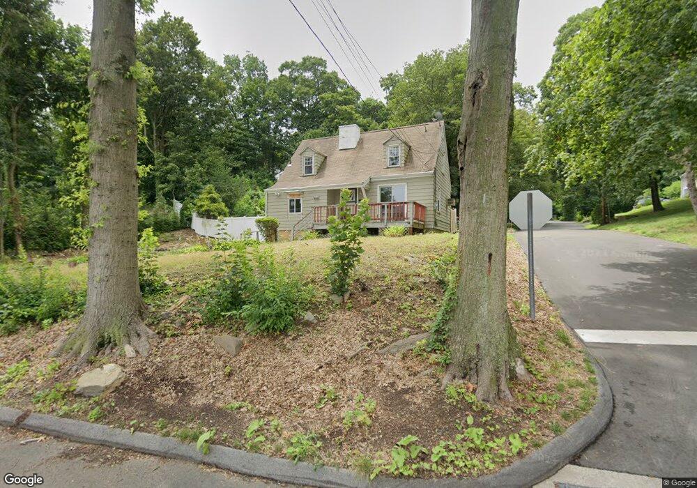 11 Woodlawn Ave unit 11A, Norwalk, CT 06854 - photo 1