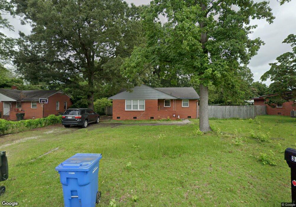 318 Durant Dr, Fayetteville, NC 28304 - photo 1