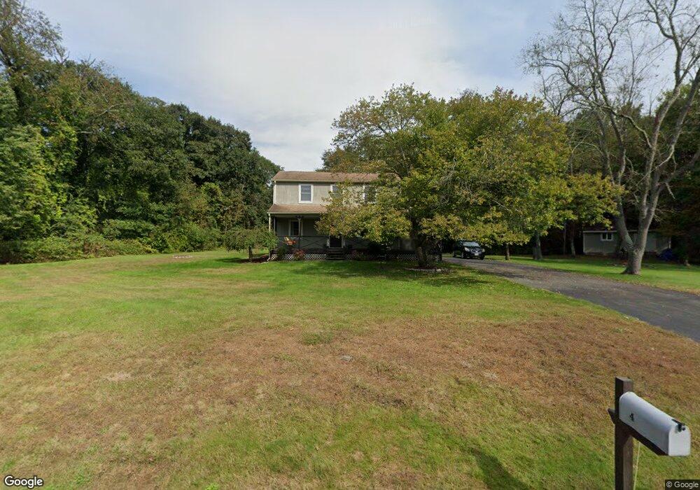 4 Kings Bridge Rd, Brimfield, MA 01010 - photo 1