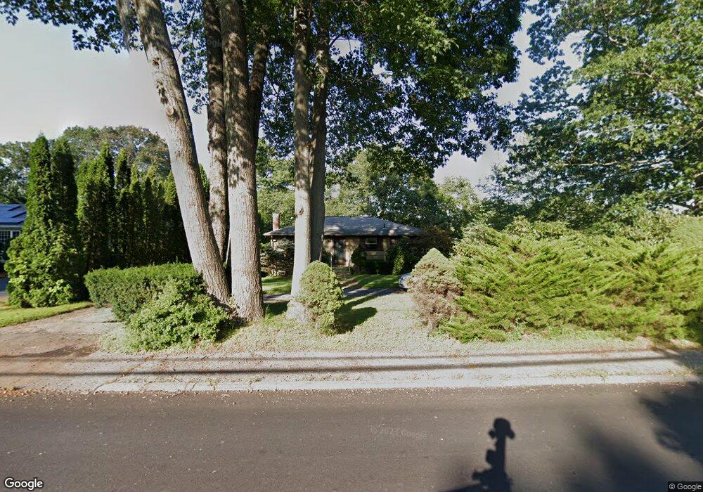 839 Pleasant St, Rochdale, MA 01542 - photo 1