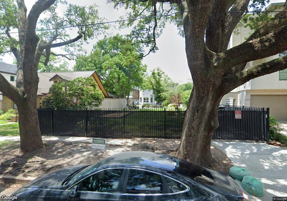 2424 Park St unit 2, Houston, TX 77019 - photo 1