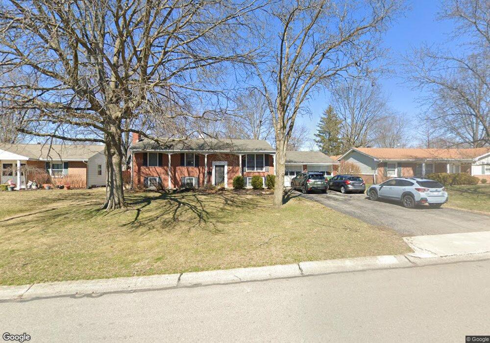 924 Sherwood Ave, Marysville, OH 43040 - photo 1