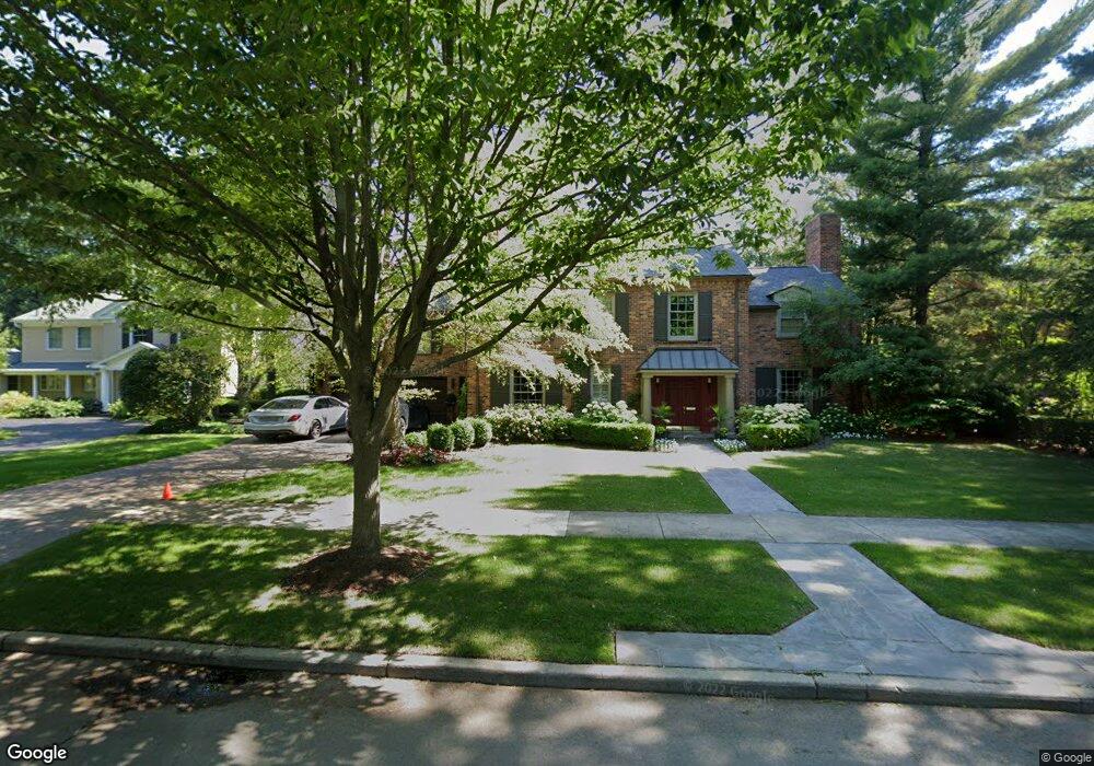 104 Stephens Rd, Grosse Pointe Farms, MI 48236 - photo 1