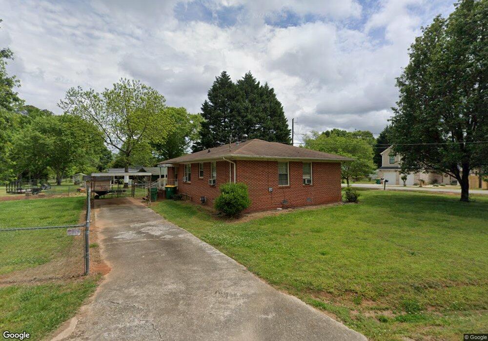 262 Nancy St, Winder, GA 30680 - photo 1