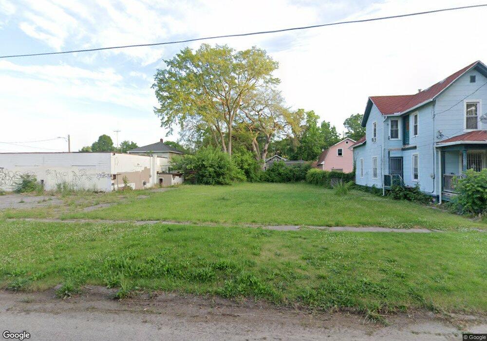 614 W 6th St, Flint, MI 48503 - photo 1