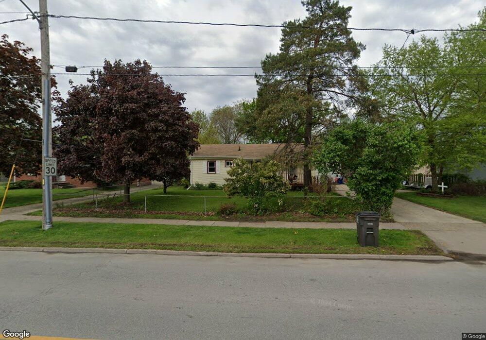 1724 E 29th St, Des Moines, IA 50317 - photo 1