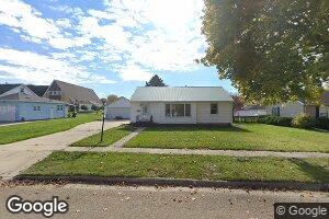 1108 E Ave, Grundy Center, IA 50638