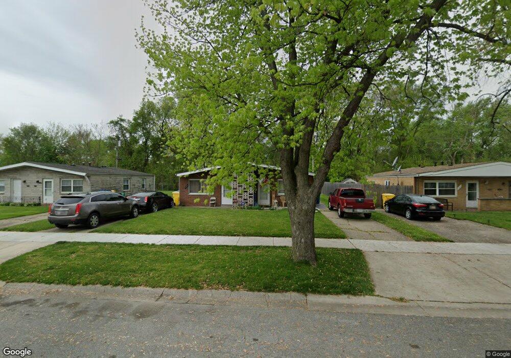 930 N Wood St, Griffith, IN 46319 - photo 1
