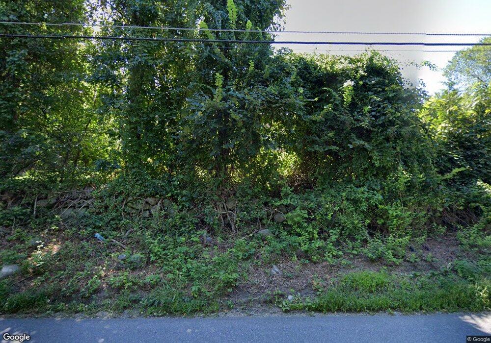 255 Crawford St, Northborough, MA 01532 - photo 1