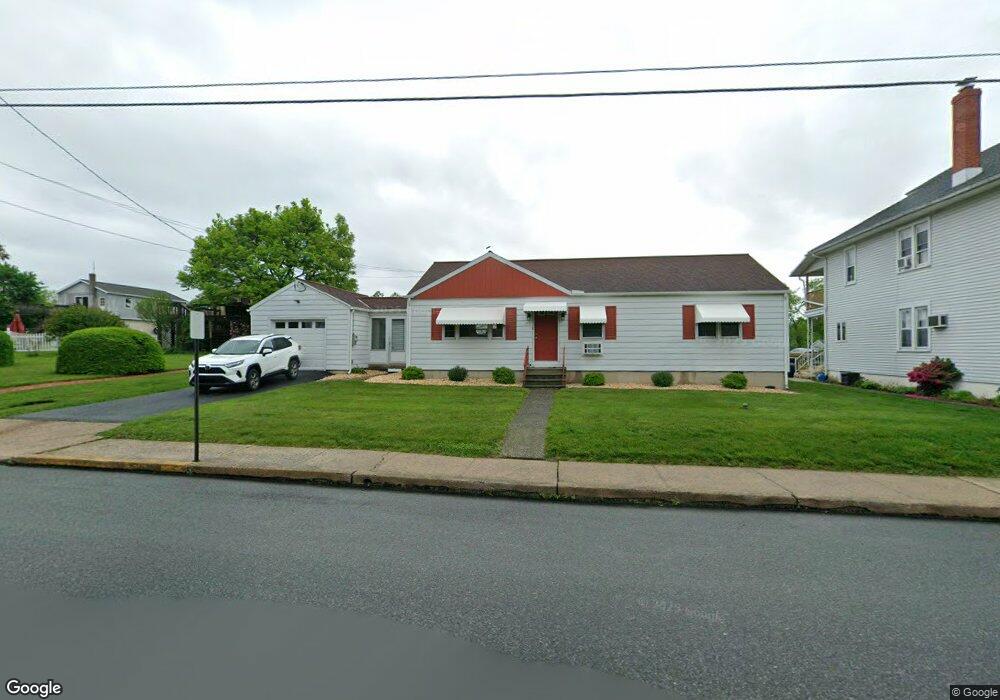 99 E Chestnut St, Bechtelsville, PA 19505 - photo 1