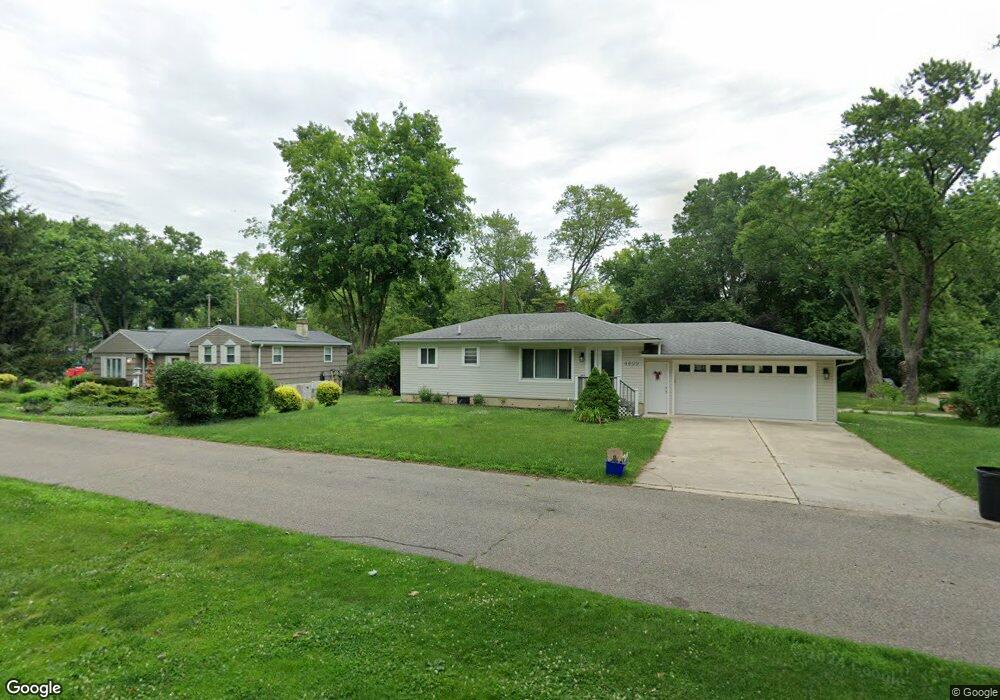 4629 Welland Dr, West Bloomfield, MI 48323 - photo 1