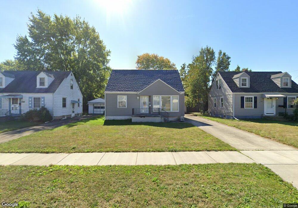 2406 E 34th St, Lorain, OH 44055 - photo 1