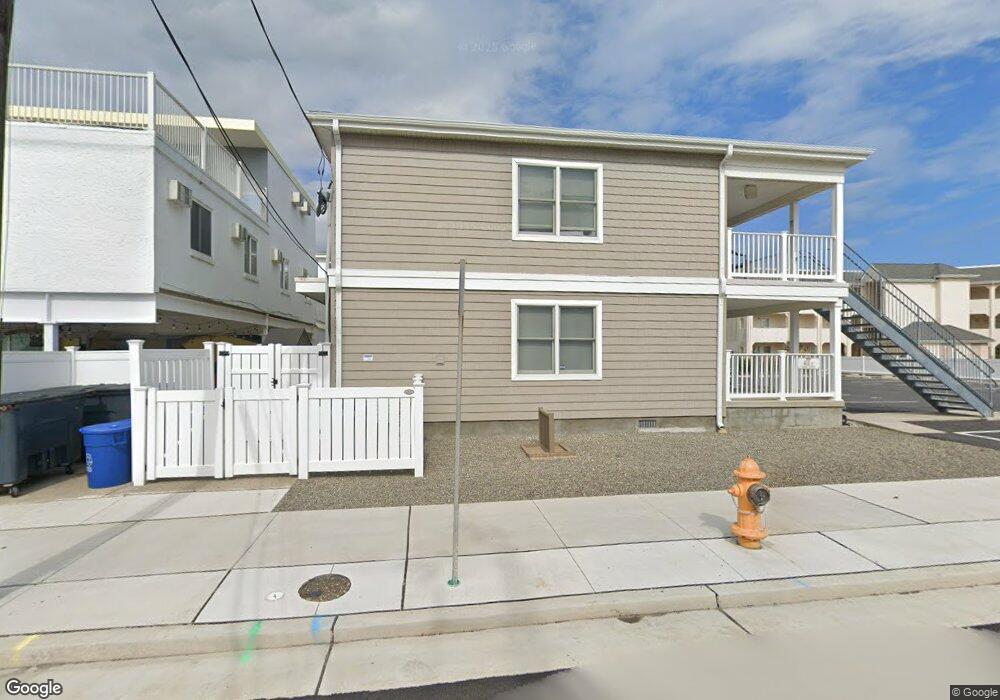 411 E Toledo Ave unit 7, Wildwood, NJ 08260 - photo 1