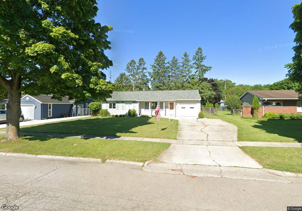 744 Book St, Chelsea, MI 48118 - photo 1