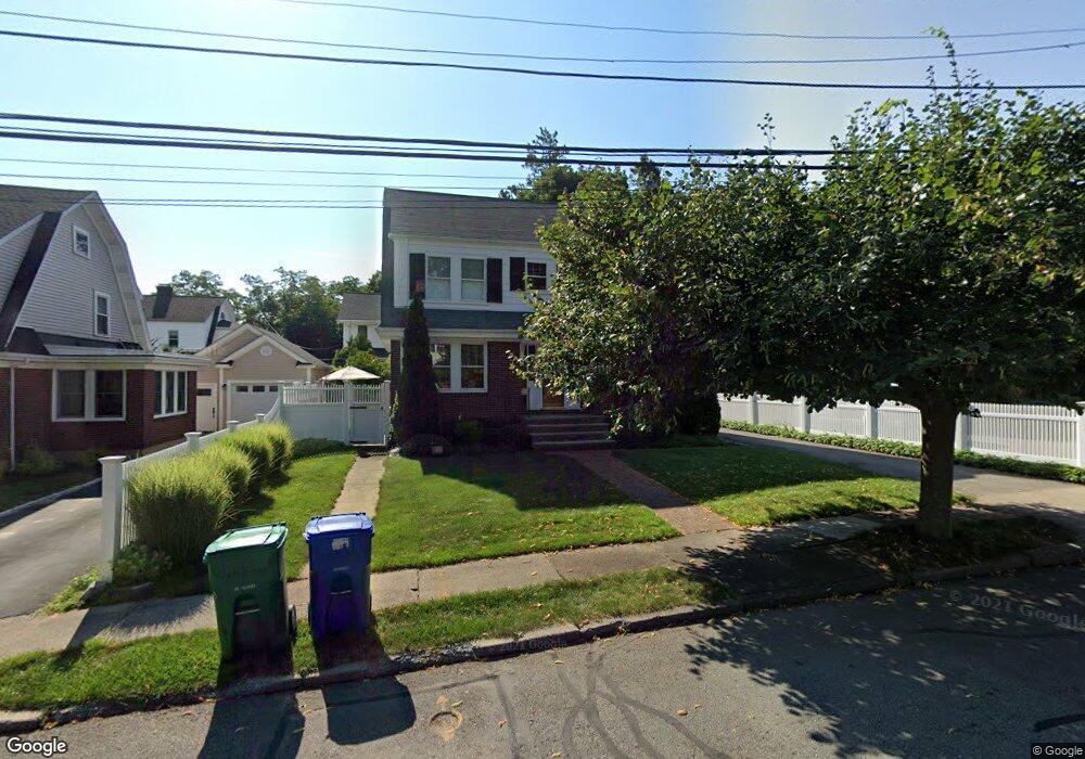 28 Arapahoe Rd, West Newton, MA 02465 - photo 1