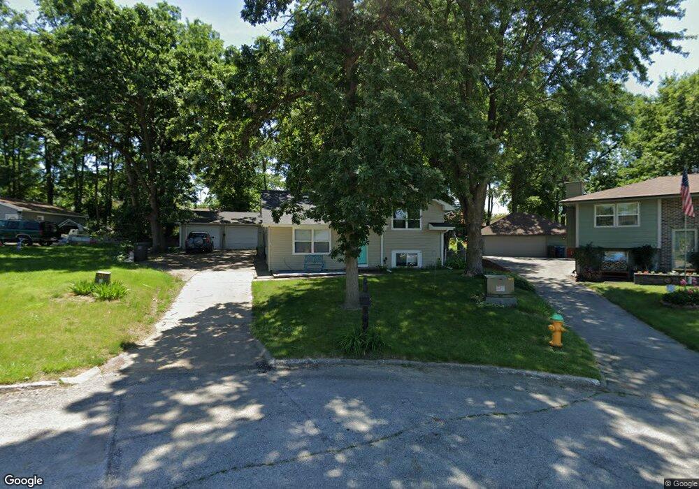 1817 Glenwood Cir, Des Moines, IA 50320 - photo 1