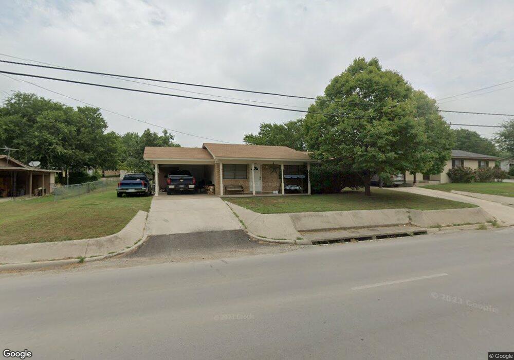 202 W Hale Ave, Decatur, TX 76234 - photo 1