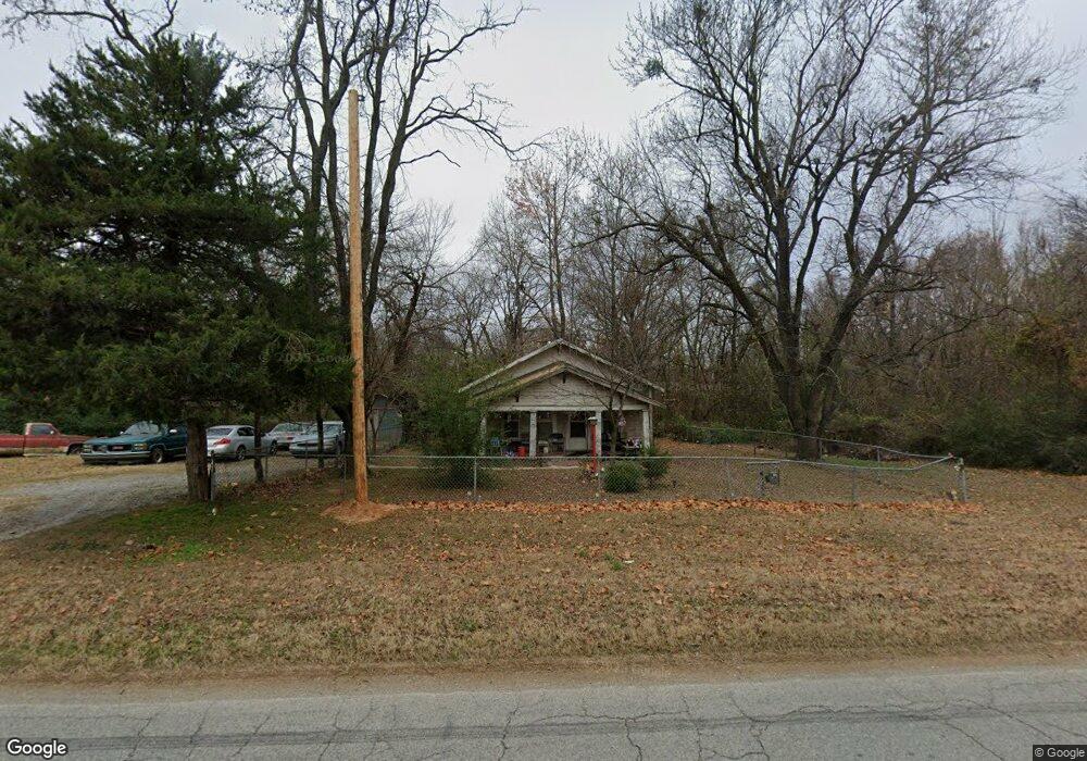 1720 N Oklahoma Ave, Okmulgee, OK 74447 - photo 1