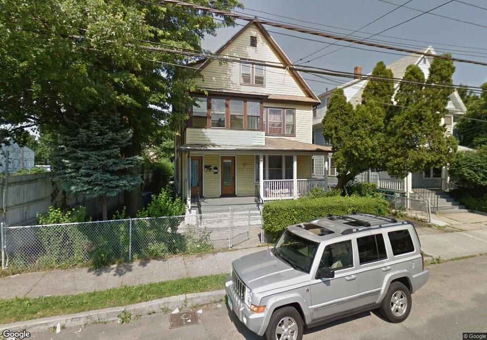 33 Pixlee Place, Bridgeport, CT 06610 - photo 1