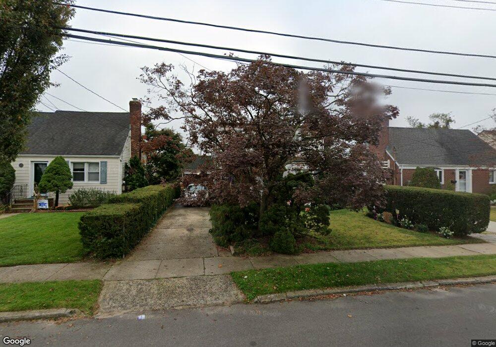 22 Sheridan St, Valley Stream, NY 11580 - photo 1