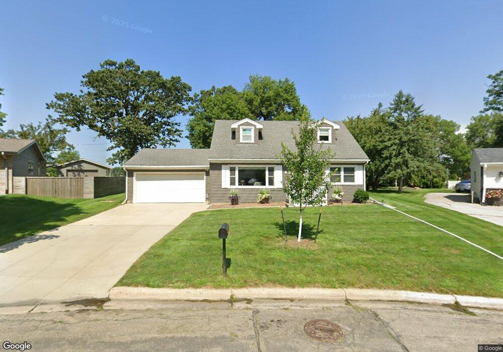 1109 Foothills Cir, Albert Lea, MN 56007 - photo 1