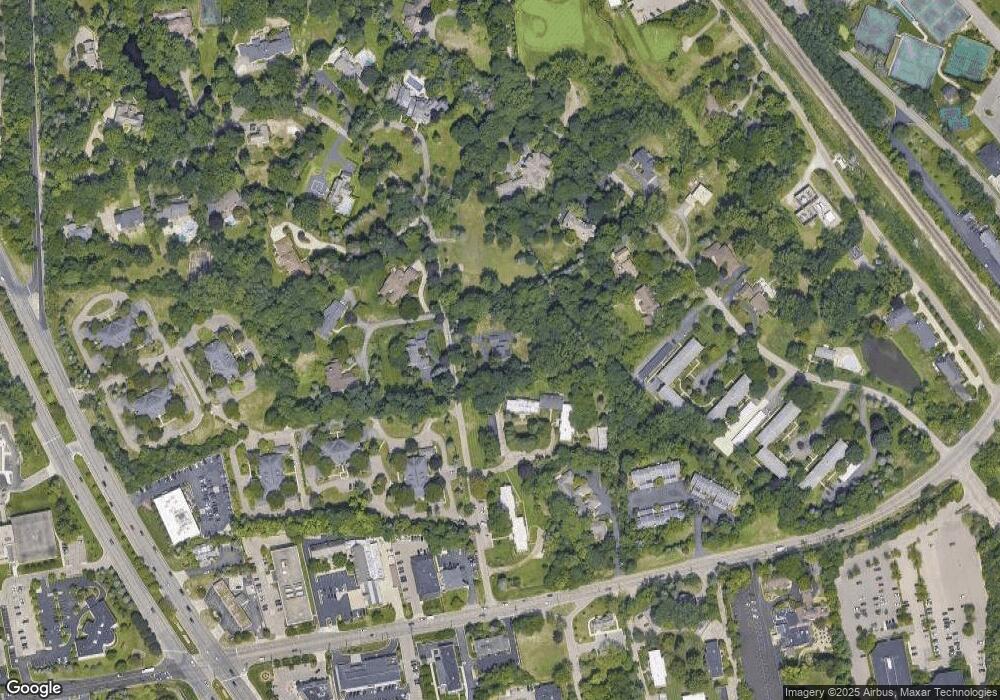 1770 Tiverton Rd, Bloomfield Hills, MI 48304 - photo 1