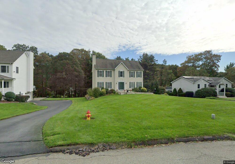 6 Lynwood Ct, Cortlandt Manor, NY 10567 - photo 1