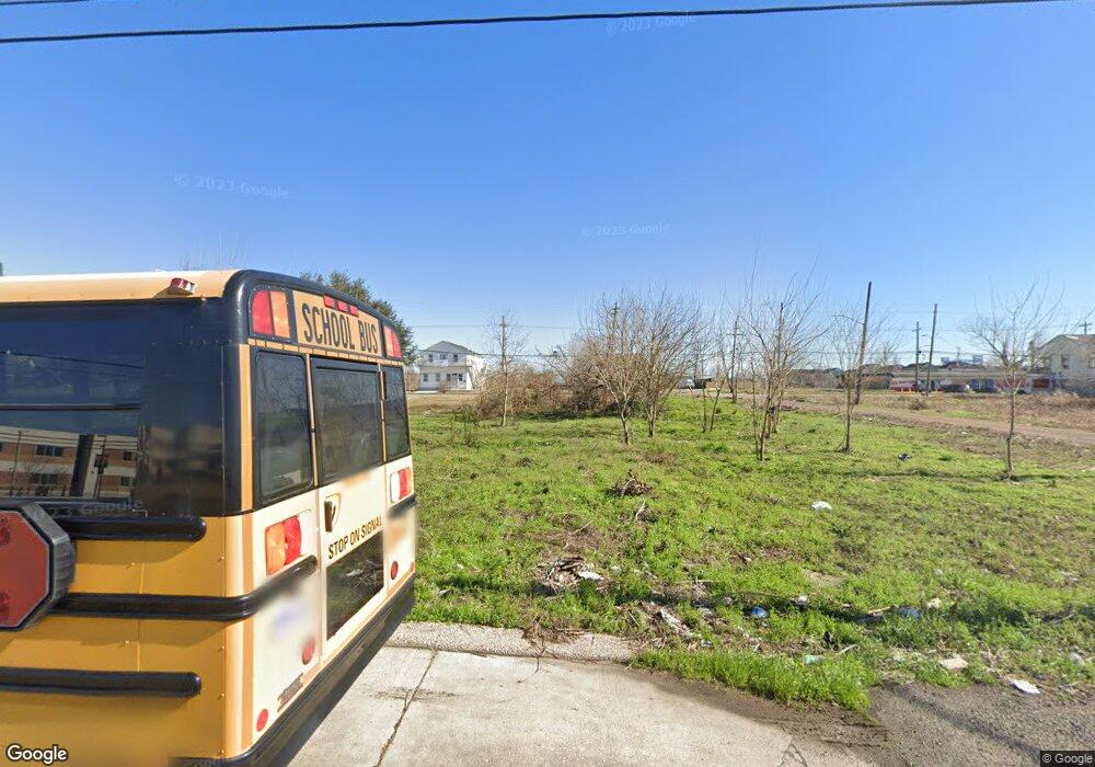 3505 Metropolitan St, New Orleans, LA 70126 - photo 1