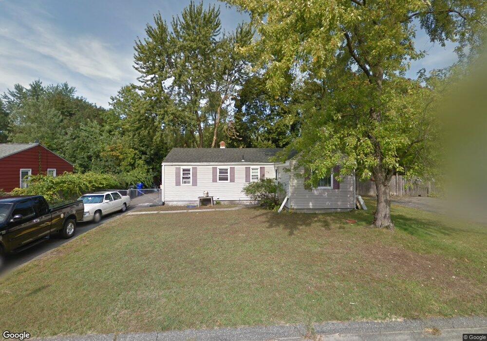 74 Redfern Dr, Springfield, MA 01109 - photo 1