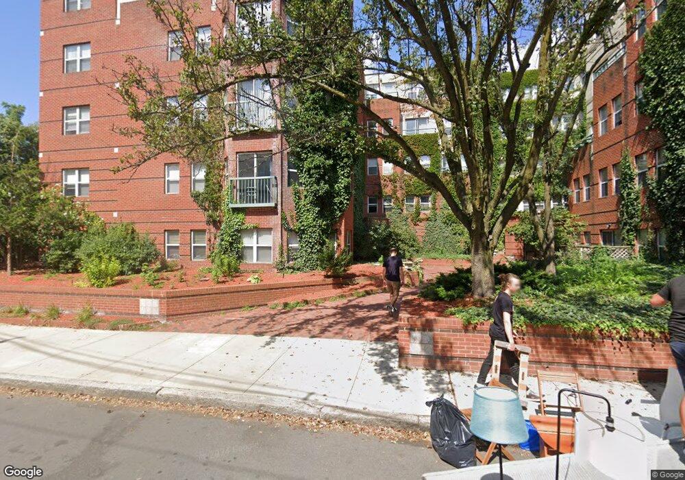 175 Beacon St unit 110, Somerville, MA 02143 - photo 1