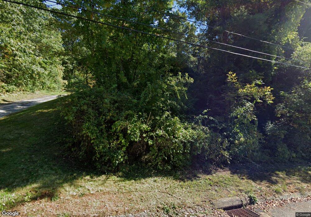 10 Meadow Ln, Willington, CT 06279 - photo 1