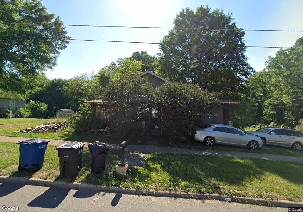 1102 7th St, Statesville, NC 28677 - photo 1