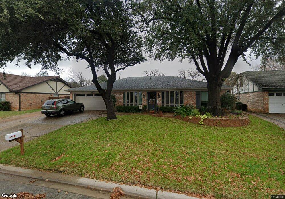 2028 Mountainview Dr, Hurst, TX 76054 - photo 1