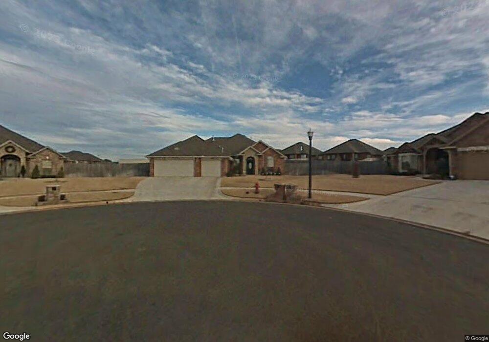 2625 SE 6th Cir, Moore, OK 73160 - photo 1