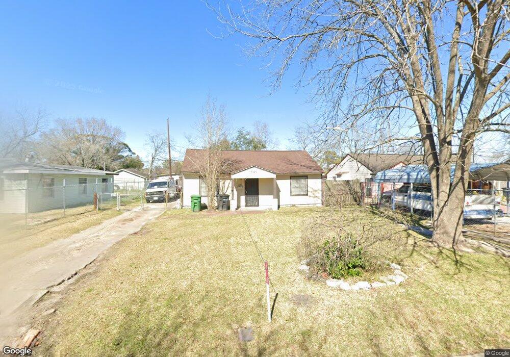 7727 Greendowns St unit 770, Houston, TX 77087 - photo 1