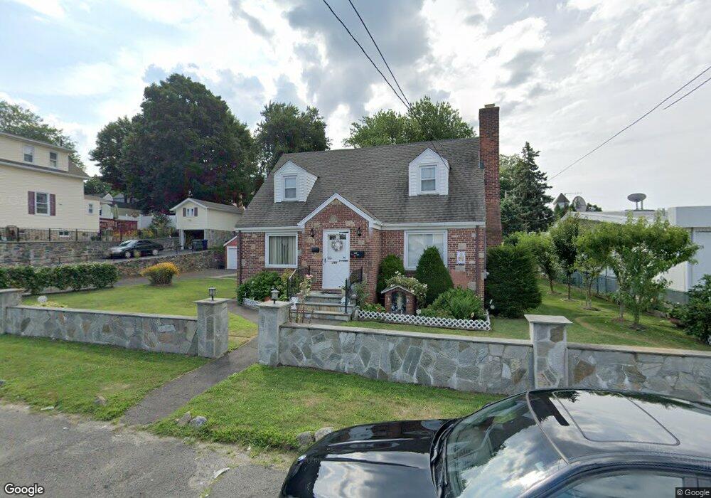 399 Cambridge St, Bridgeport, CT 06606 - photo 1