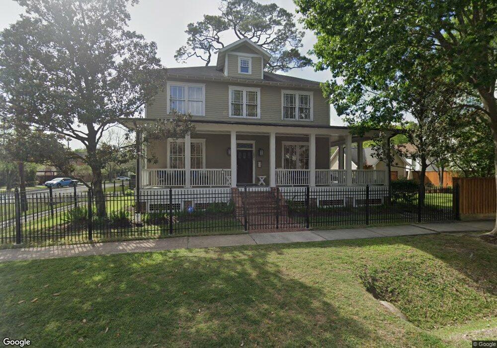 1801 Arlington St, Houston, TX 77008 - photo 1