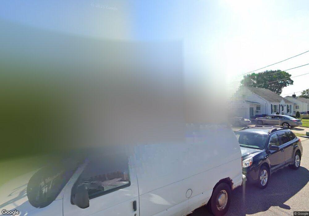 35 Winslow St, Riverside, RI 02915 - photo 1