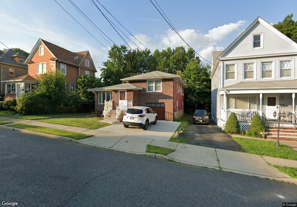 251 Jefferson Ave, Hasbrouck Heights, NJ 07604 - photo 1