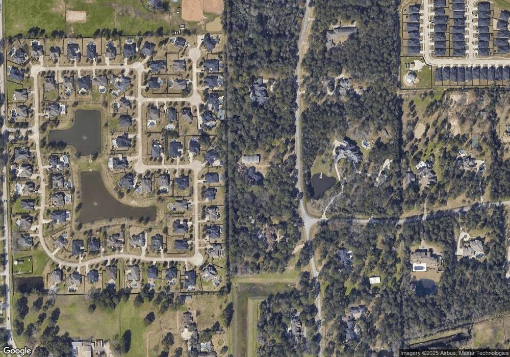 303 Saddlebrook Ln, Tomball, TX 77375 - photo 1