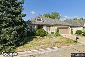 1918 Lake Shore Dr, Columbus, OH 43204