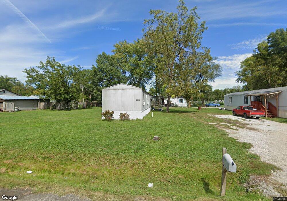 8911 Stowers Ln, Collinsville, IL 62234 - photo 1